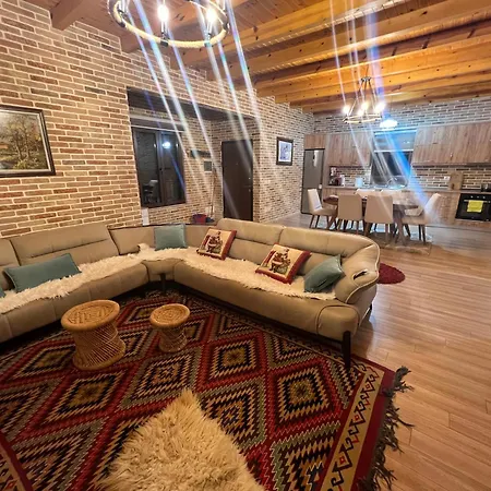 Family Villa,saselisht * Pogradec